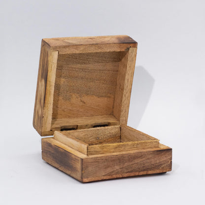 Hop Hare Medium Enameled Square Box - Wolf & Moon